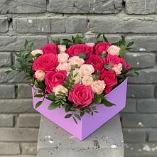 Цветочная композиция из Розы в коробке в Кашхатау