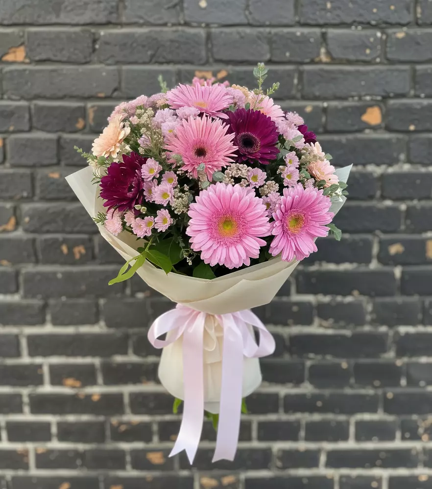 Букет цветов из: Герберы и Хризантемы в Кашхатау