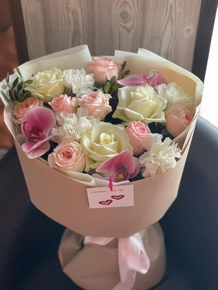 Букет цветов из: Орхидеи, Розы и Гвоздики в Кашхатау