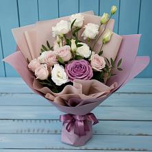 Букет цветов из:  Розы и Лизиантусы в Кашхатау