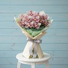Букет цветов из:  Орхидеи и Розы в Кашхатау