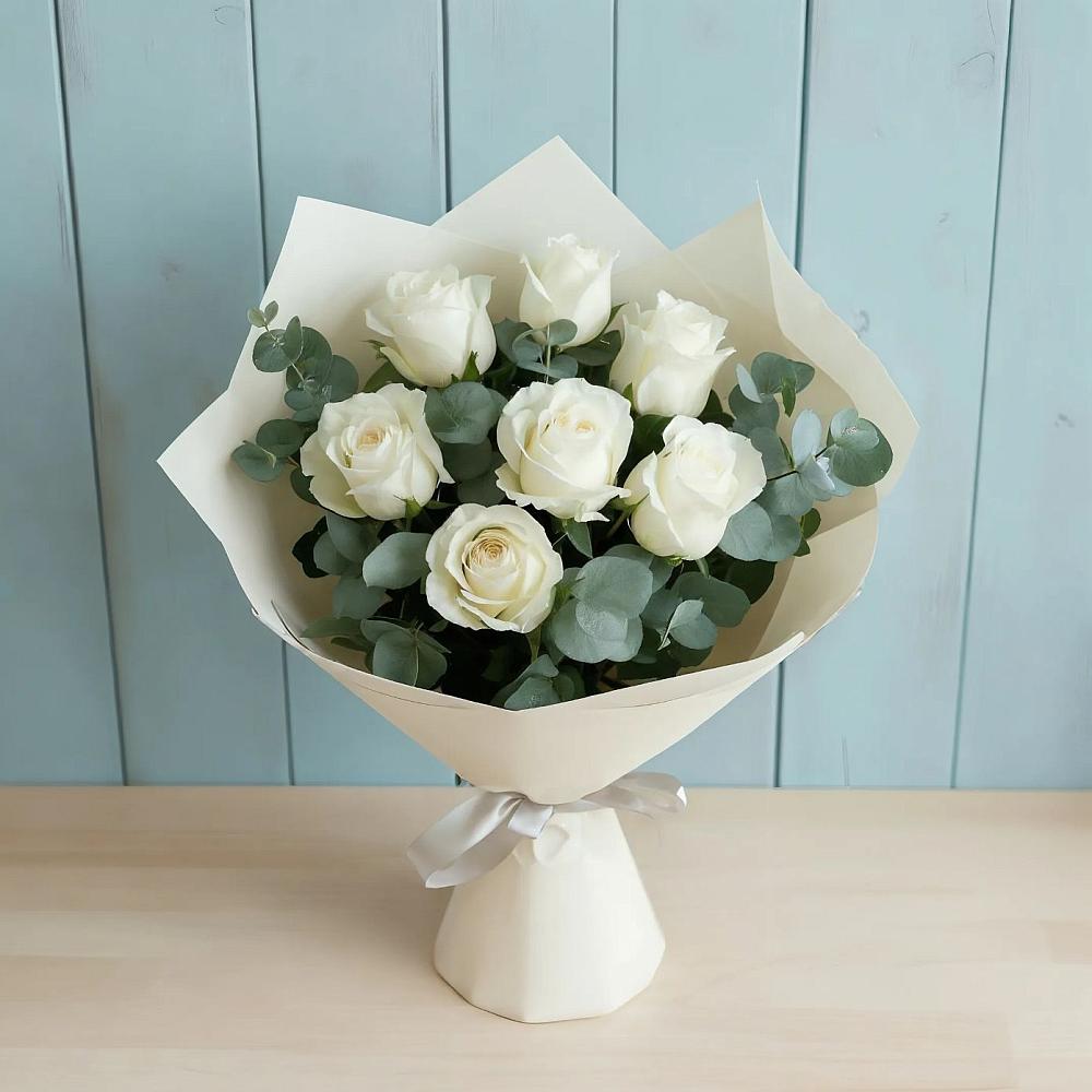 Букет Белые розы в Эвкалипте в Кашхатау