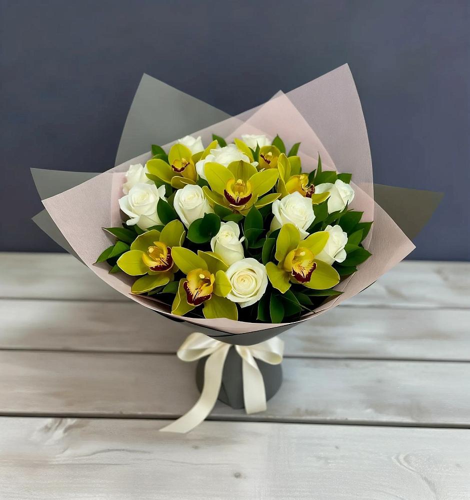 Букет цветов из: Орхидеи и Розы в Кашхатау