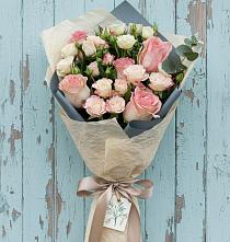 Букет цветов из:  Розы #REPLACE_PRED# Кашхатау
