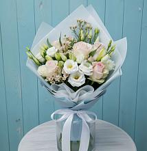 Букет цветов из:  Розы и Лизиантусы в Кашхатау