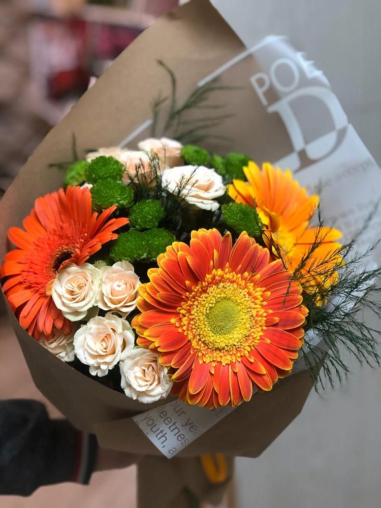 Букет цветов из: Герберы, Хризантемы и Розы в Кашхатау
